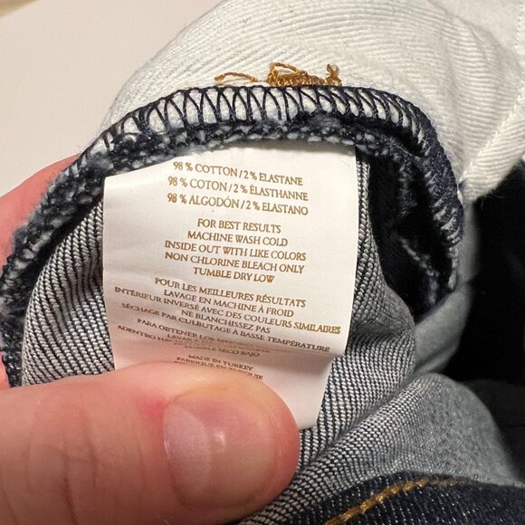 Peter Millar Jeans *NWT Pilot Mill Classic Fit Medium Wash Men's size 38x32 - Picture 6 of 9